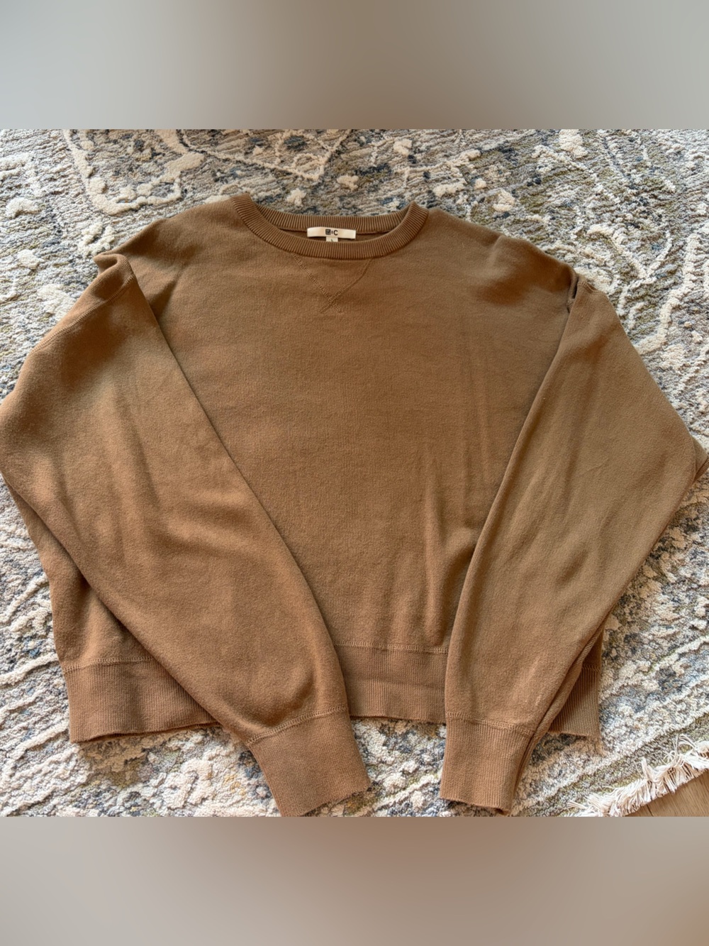 Uniqlo Classic Crewneck Sweater Size Large